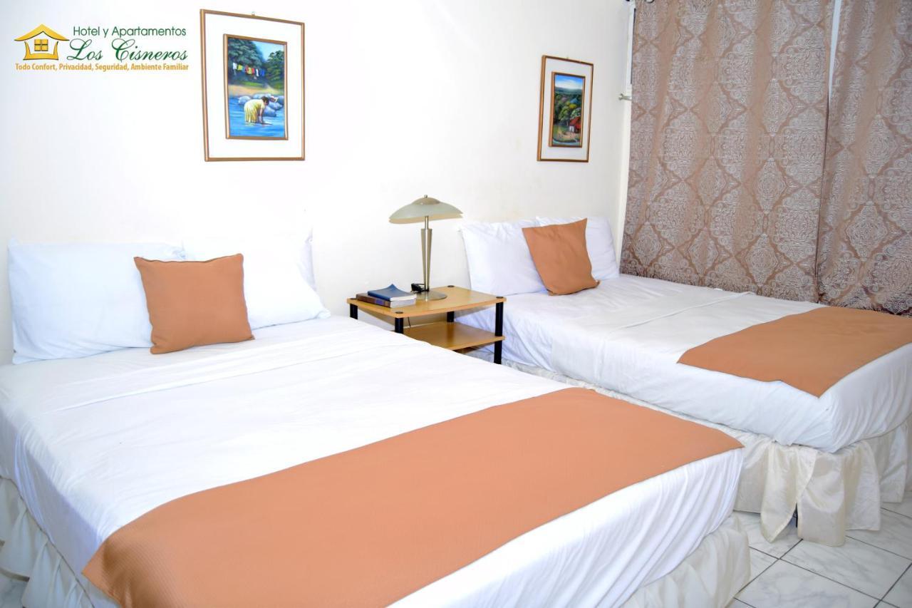 Hotel Y Apartments Los Cisneros ماناجوا المظهر الخارجي الصورة
